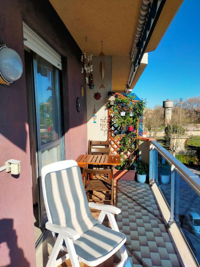 Appartamento Riviera Trilocale Wifi E Parcheggio Privato Βεντιμίλια Εξωτερικό φωτογραφία