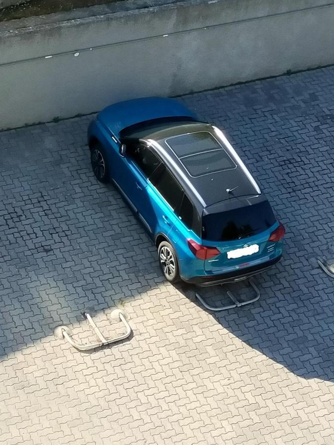 Appartamento Riviera Trilocale Wifi E Parcheggio Privato Βεντιμίλια Εξωτερικό φωτογραφία